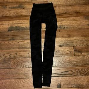 size 0 lululemon wonder under leggings 31”